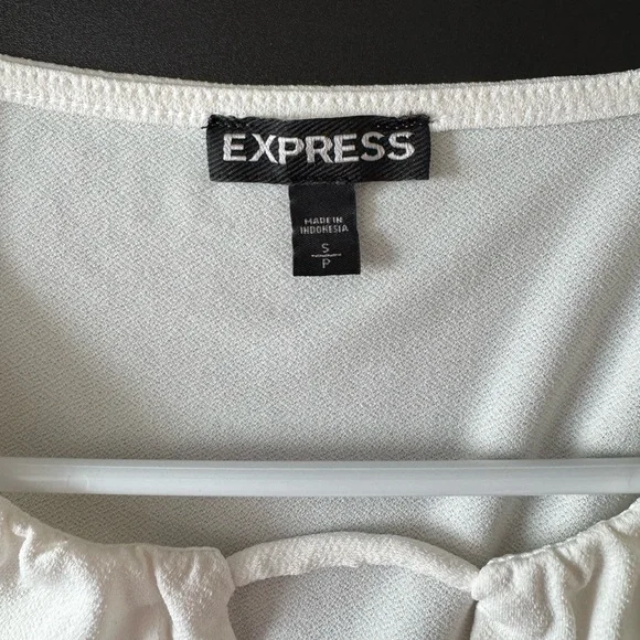 Express Top - Picture 3 of 3